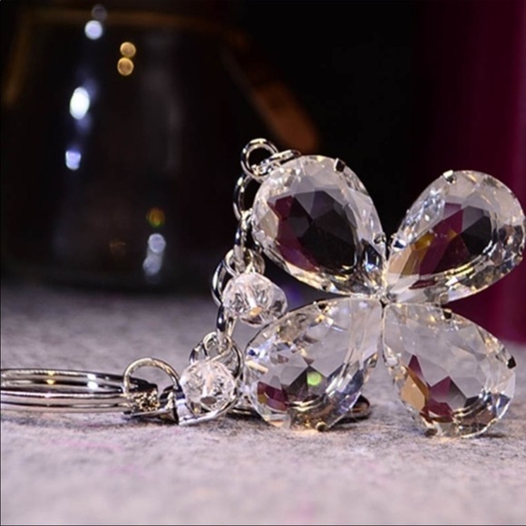 NWT Floral crystal Key Ring or purse tassel - Picture 6 of 7
